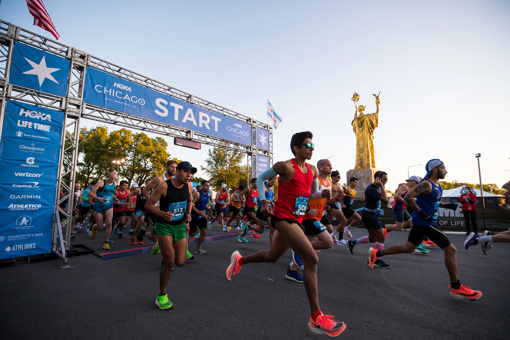 Life Time Chicago Athletic Events Chicago Spring Half Marathon & 10K