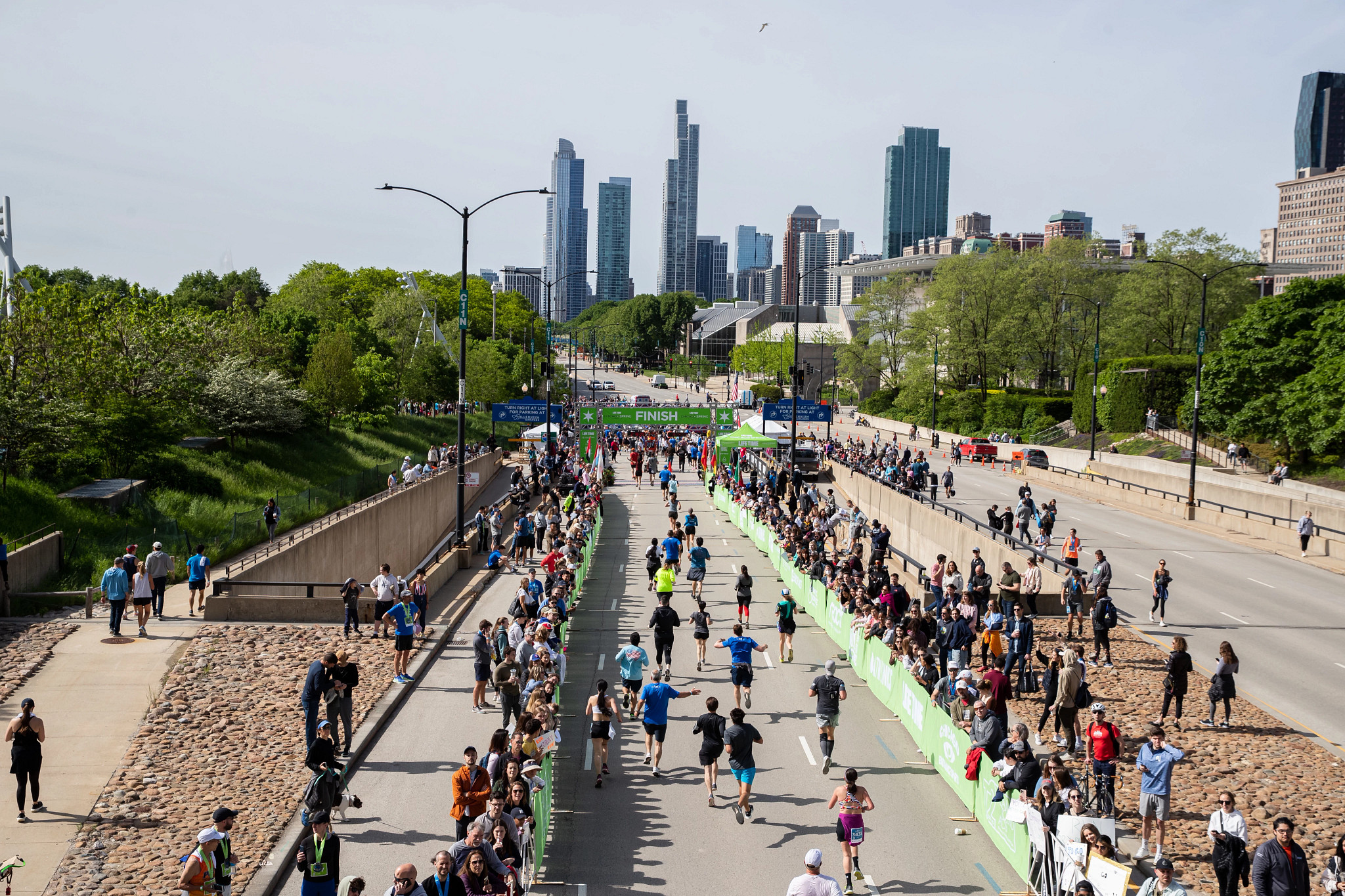 Spectator Guide Chicago Spring Half Marathon